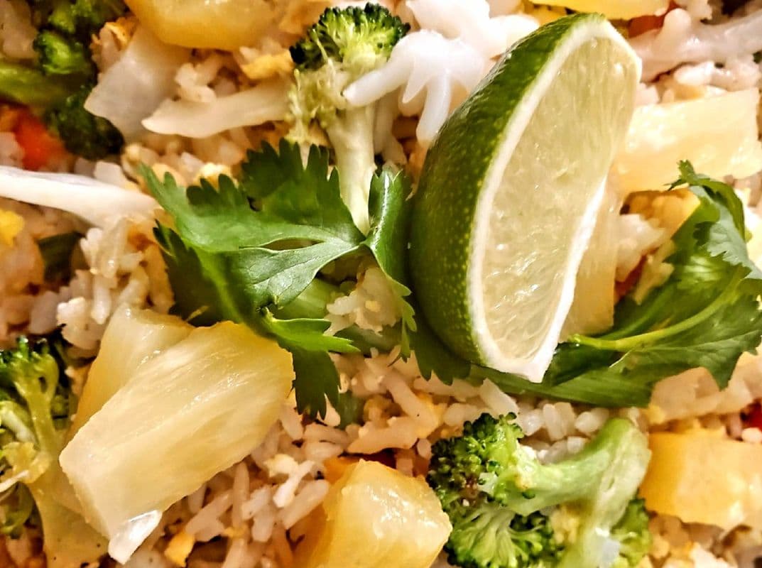 Pineapple Fried Rice (Kao-Pad-Supparod)