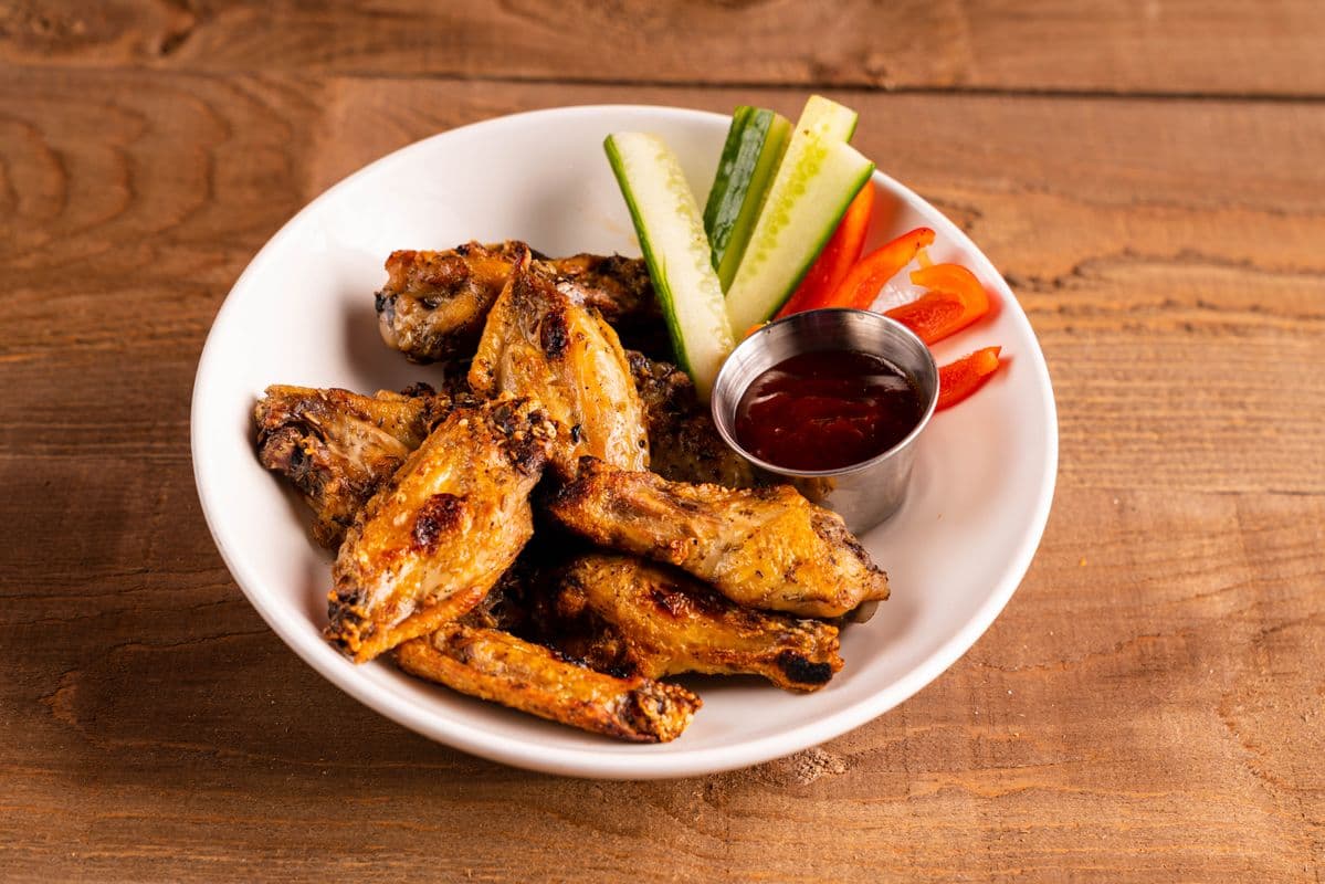 Ailes de poulet au feu de bois (1lb) / Coal Fired Chicken Wings (1lb)