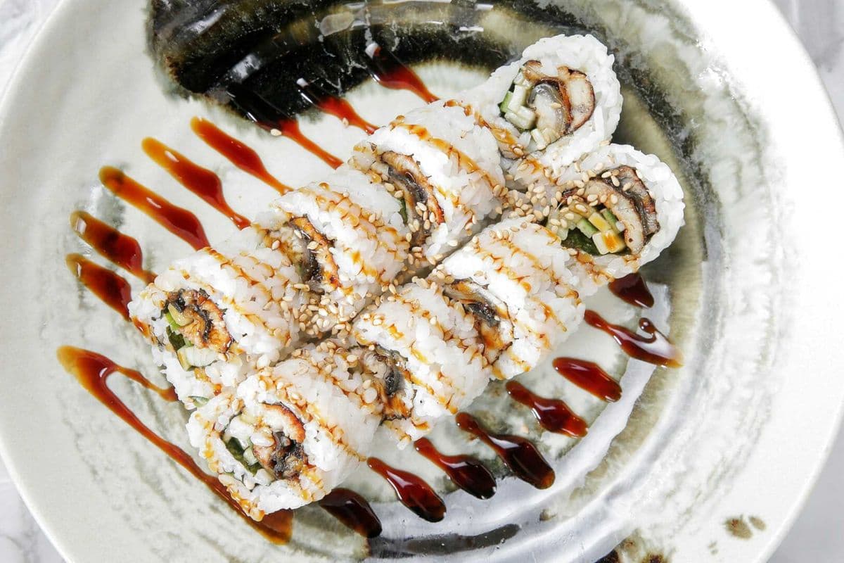 Unagi Maki Roll (8 pcs)