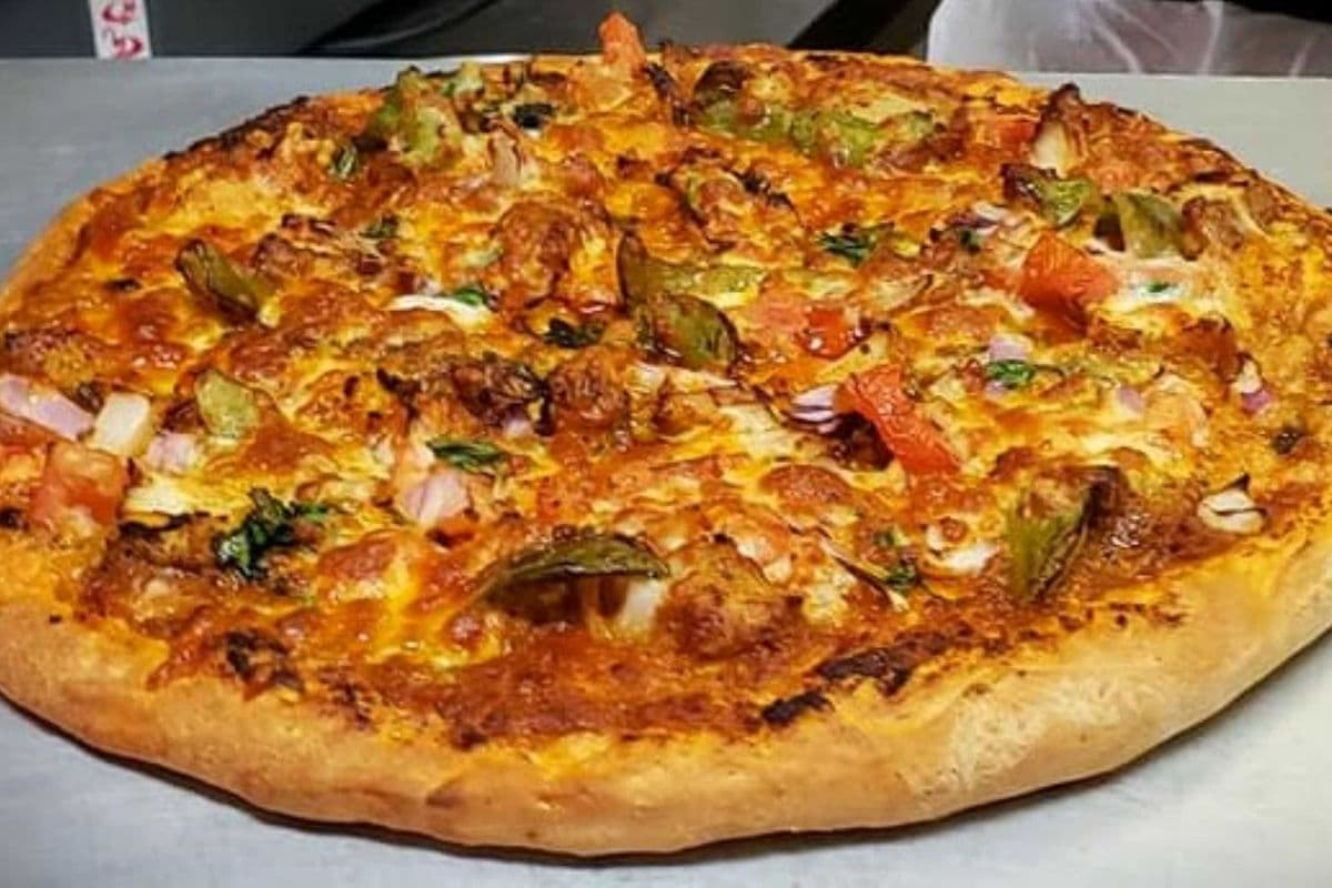 The Maverick aka Butter Chicken Pizza