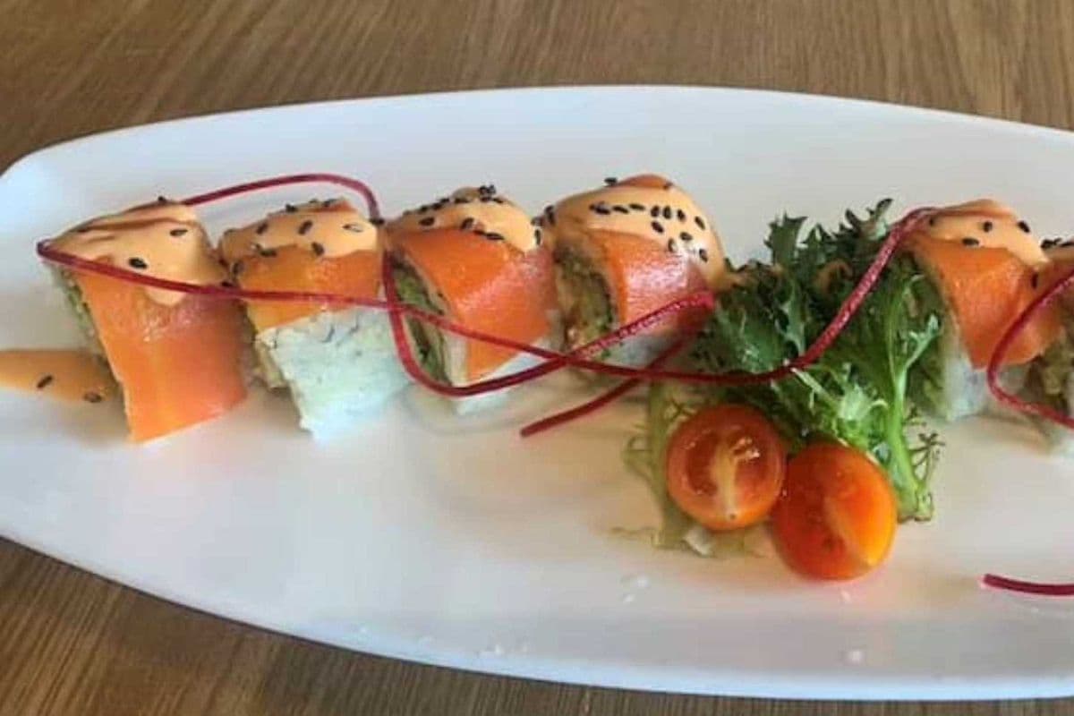 (V) Philly Roll (8 pcs)