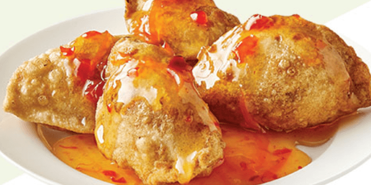 Combo raviolis frits/fried dumplings + boisson/drink bottle