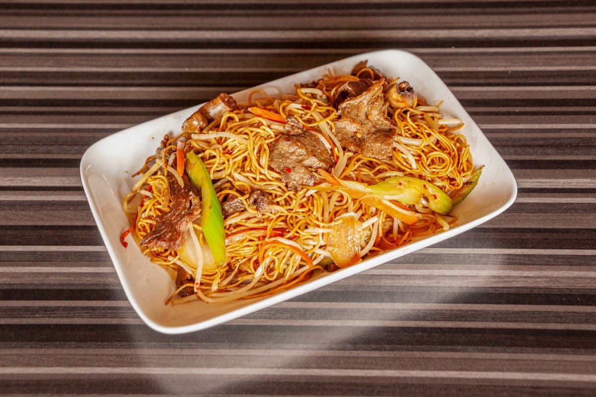 Spicy Beef Chow Mein
