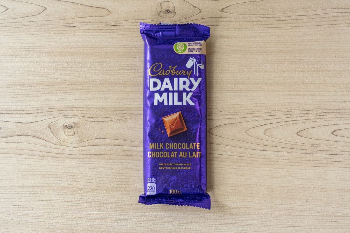 Dairy Milk Chocolate (100 g)