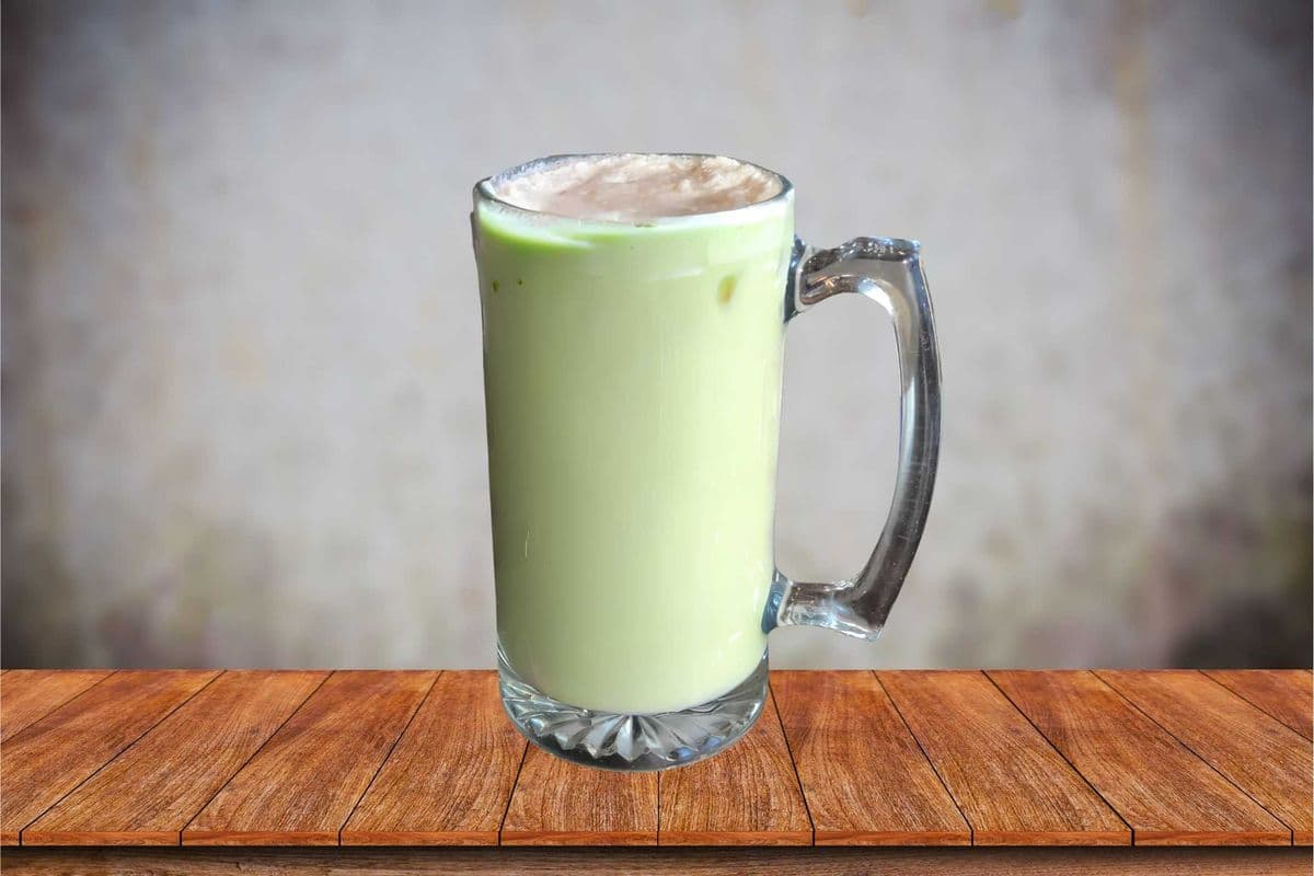 Matcha Milk Tea 抹奶茶