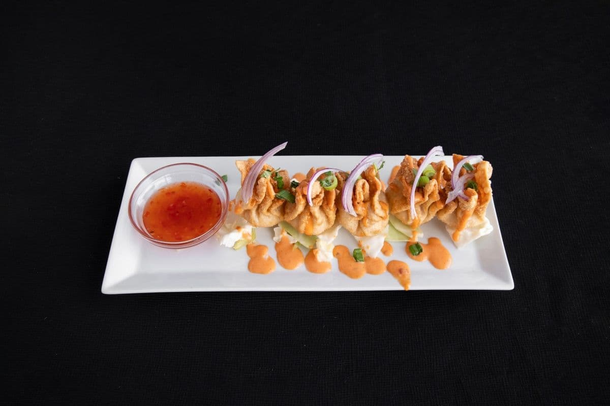 A2. Crab Rangoon (5 pcs)