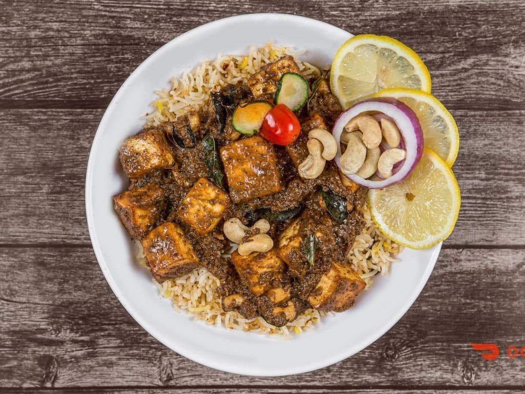 Ghee Roasted Cashew Paneer Biryani