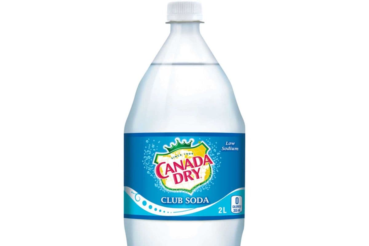 Canada Dry Club Soda (2 L)