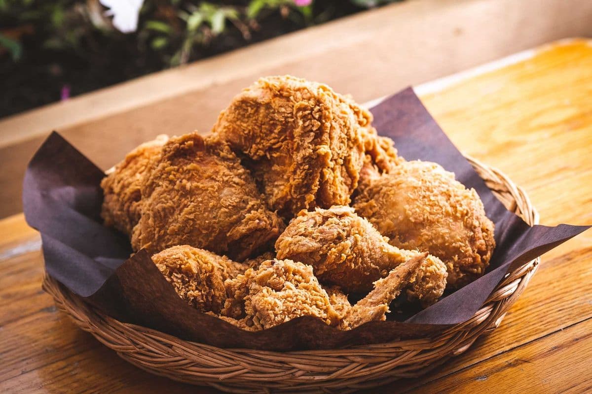Nine-Piece Chicken and One Large Side