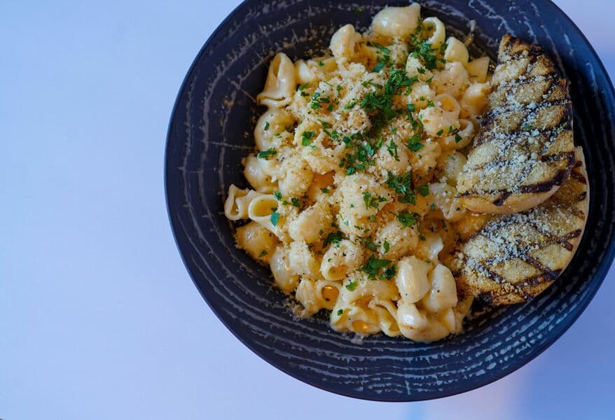 SCRATCH MAC & CHEESE