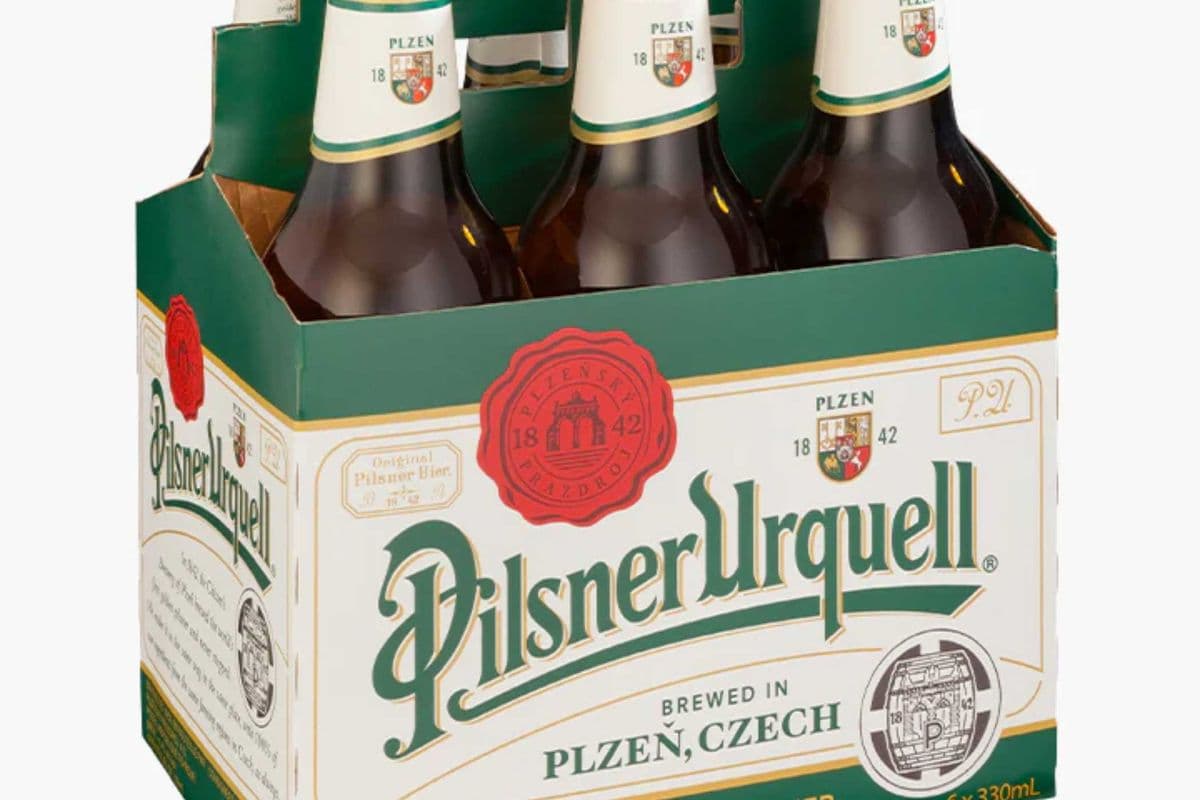 Pilsner Urquell (6 x 330 ml Bottles)