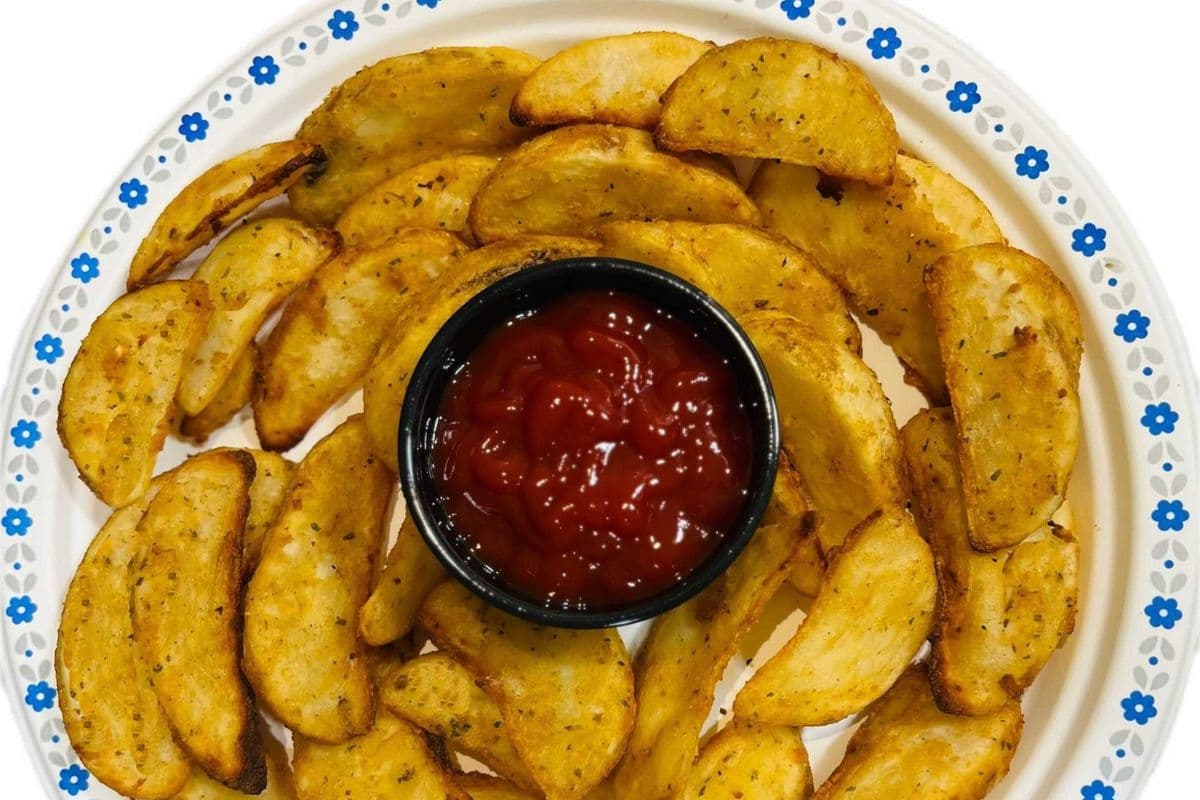 Crispy Potato Wedges