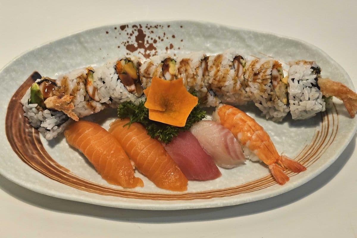 Sushi (5pcs) & Dynamite Roll