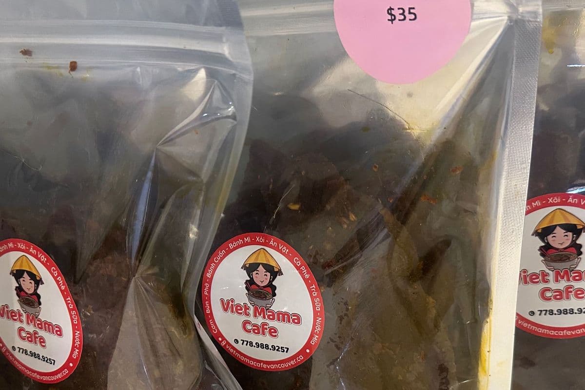 #.SPICY SLICED BEEF JERKY (500g)/KHÔ BÒ MIẾNG TO(500g)