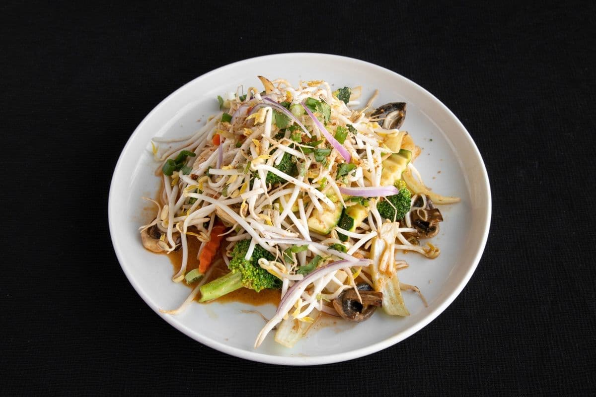 34. Red Curry Pad Thai
