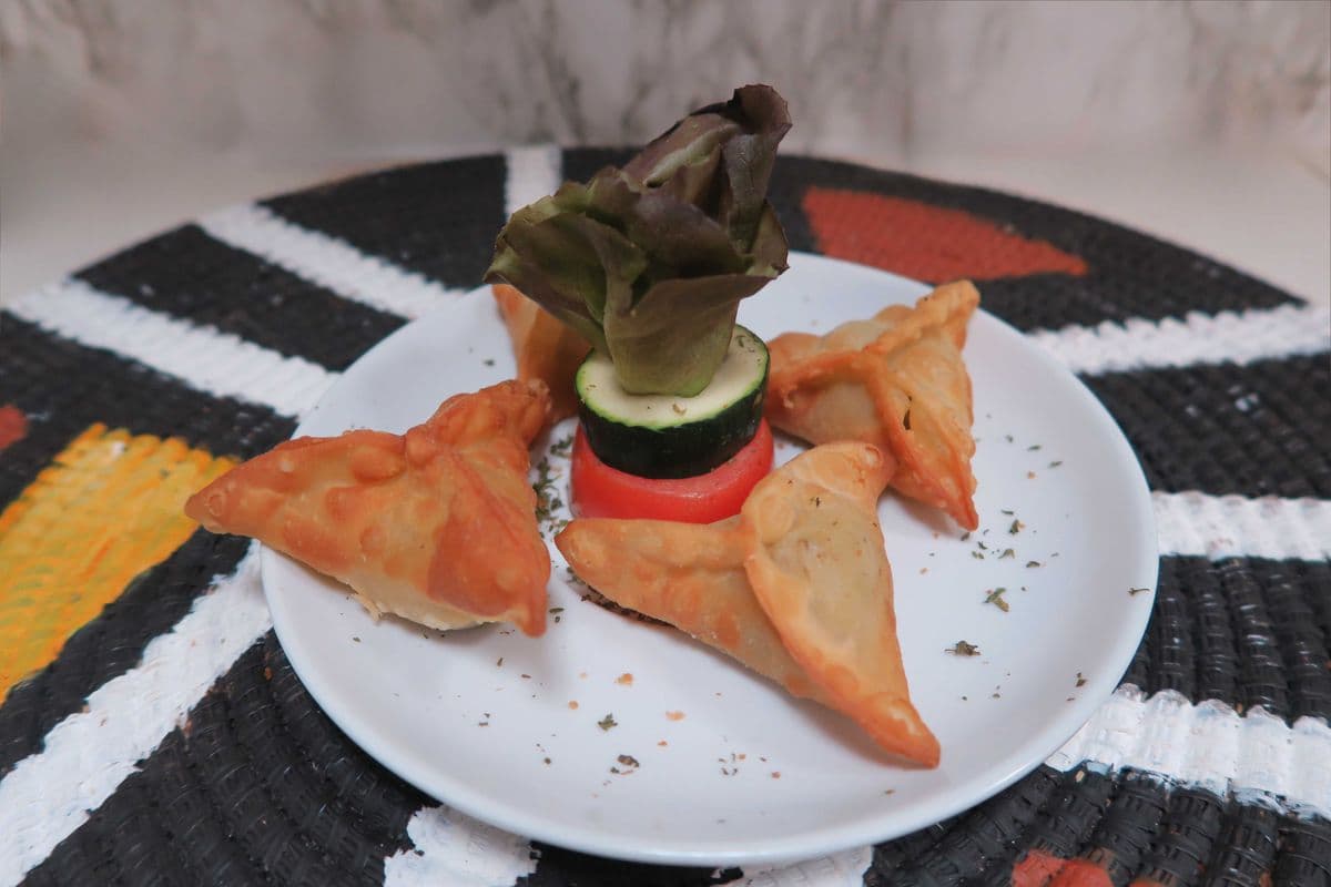Fataya Meat Pie (4 pc)
