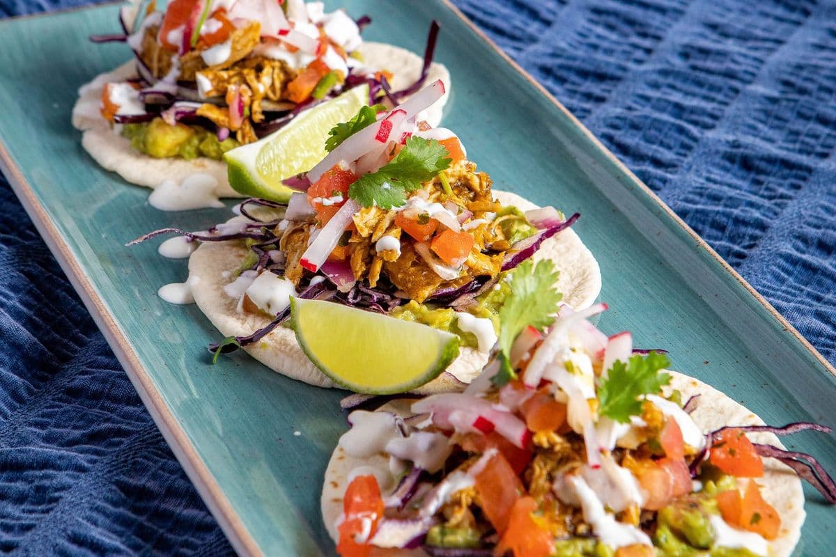 Braised Chicken Tacos (3 pcs)