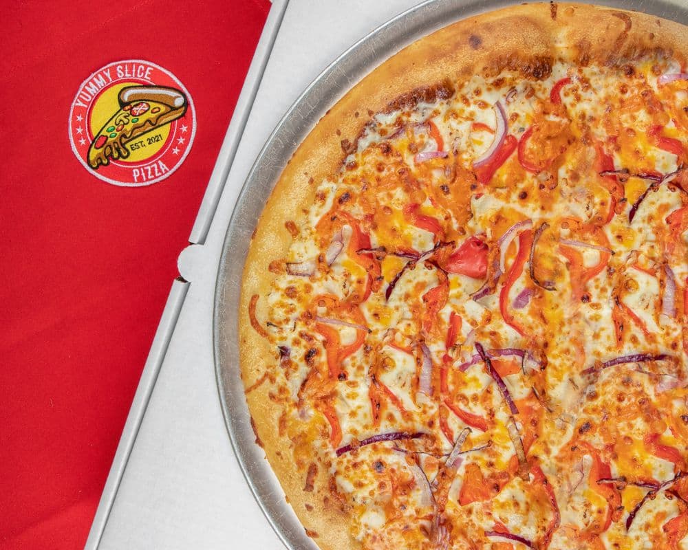 Butter Chicken Pizza