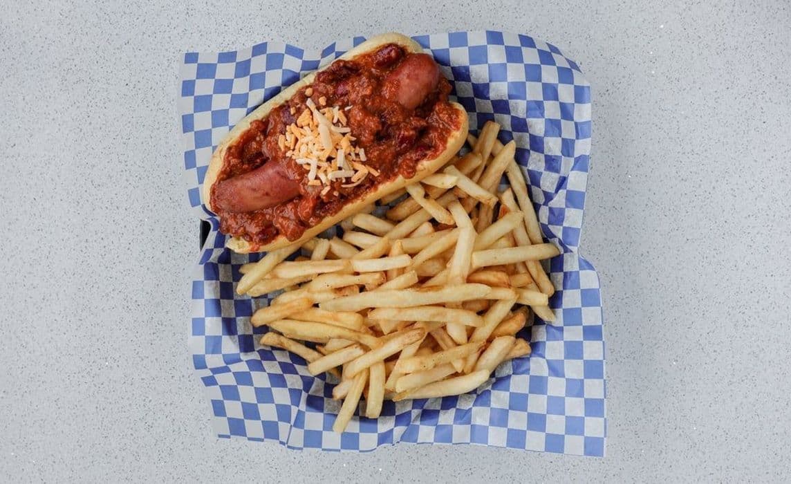 Chili sausage on Bun