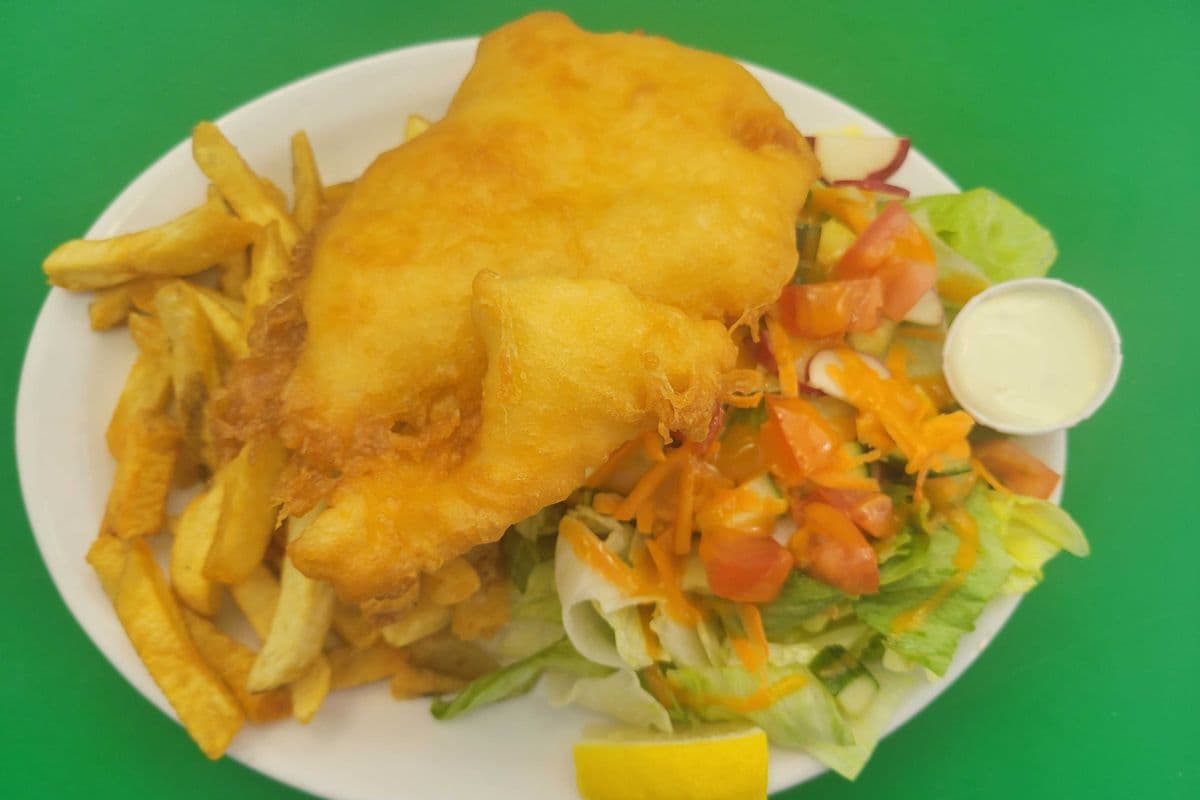 Halibut and Chips with Garden Salad (1 pc)
