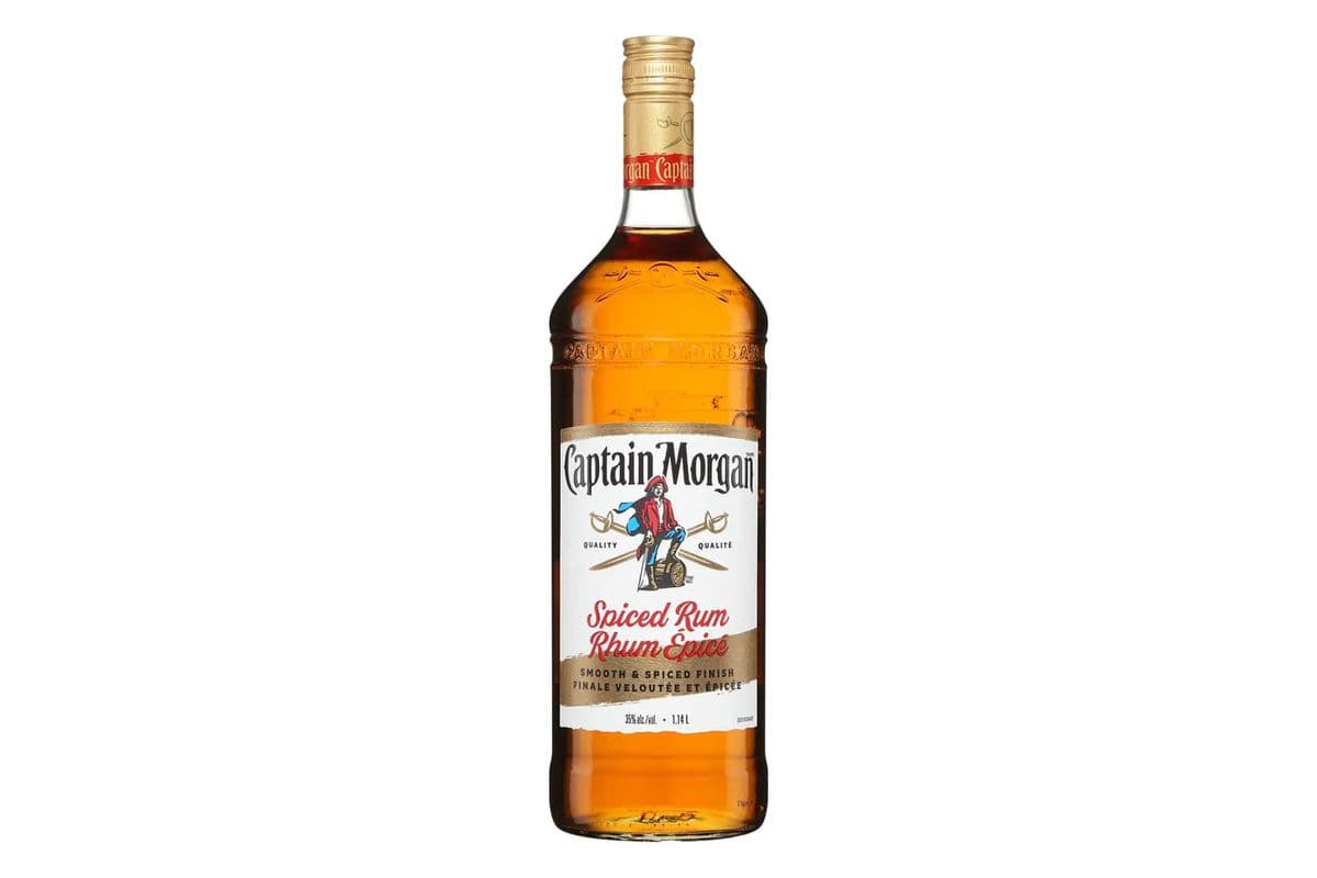 Captain Morgan Spiced Rum (1.14 L) (1 x 750ml)
