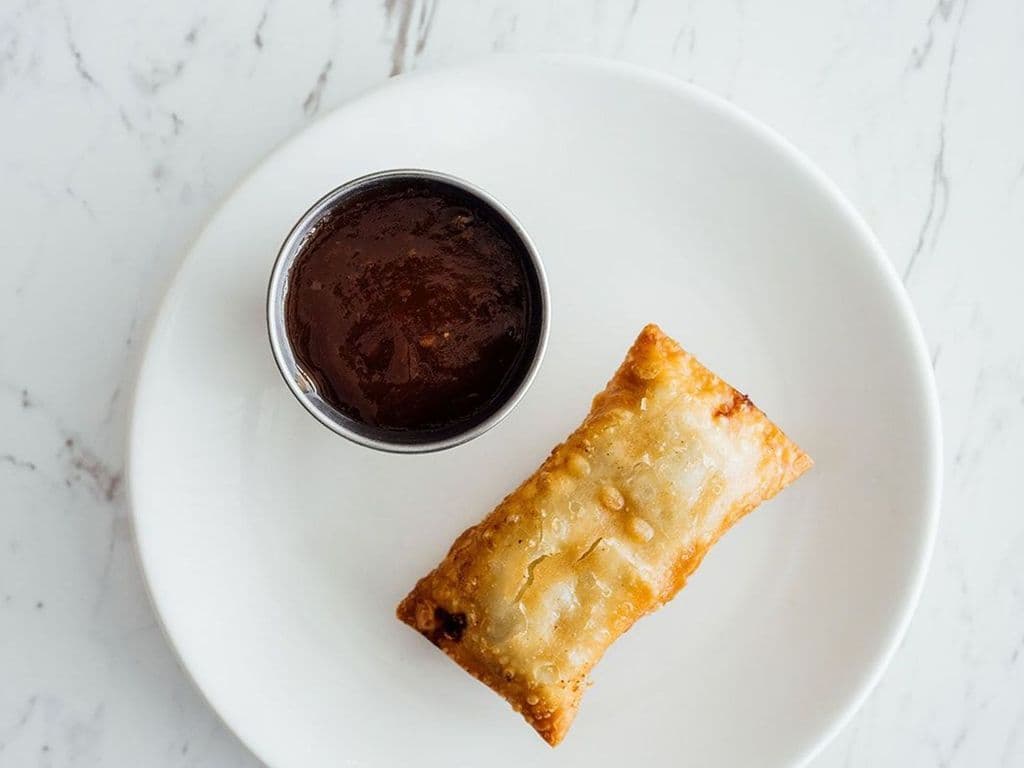 1 Egg Roll