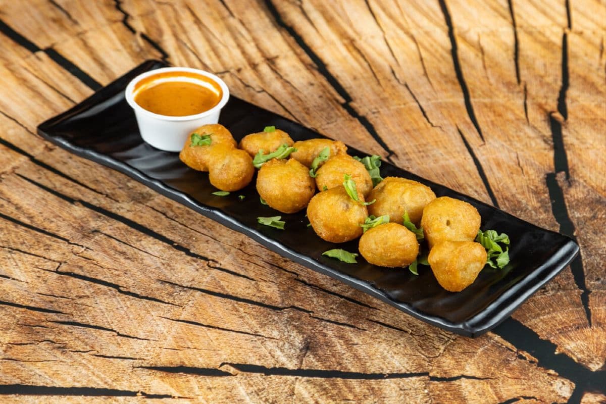 Battered Mushroom (10 pcs) and Dip