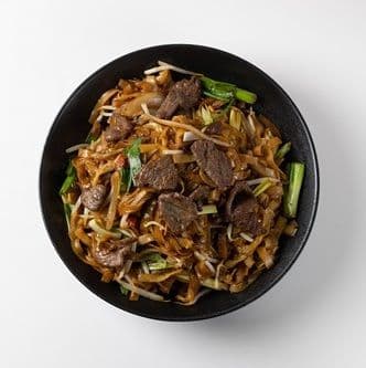 Fried Rice Noodles with Beef and XO Sauce / XO醬炒牛河