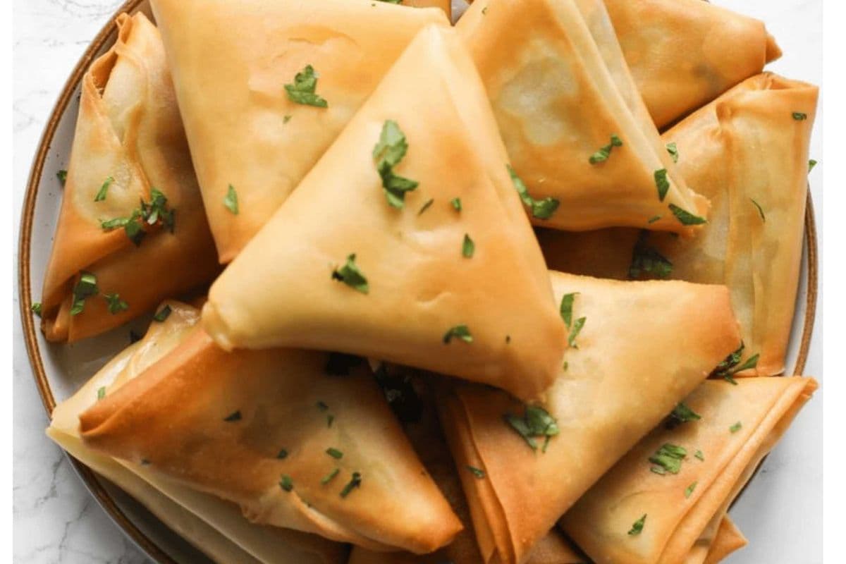 Veg Samosa (3pcs)