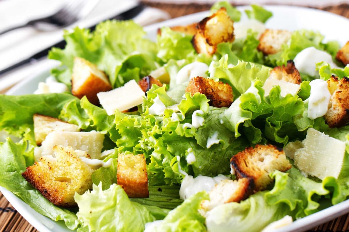 Caesar Salad (LARGE)