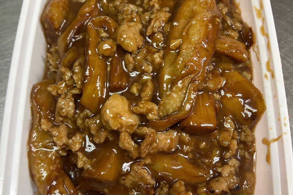 R29 Eggplant Pork and Salted Fish
