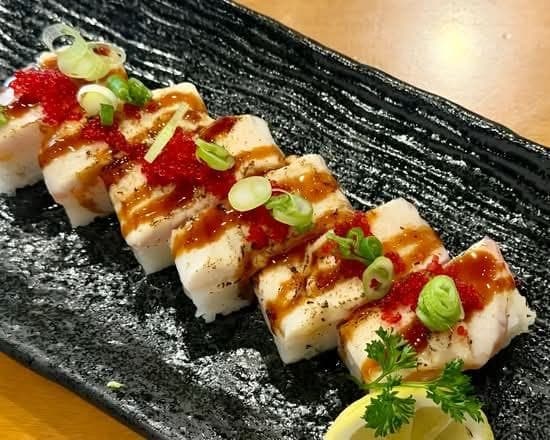 Tuna Oshi