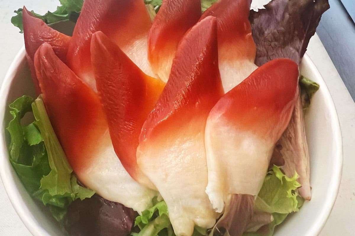 8pcs Hokkigai Sashimi (8片北极贝刺身)