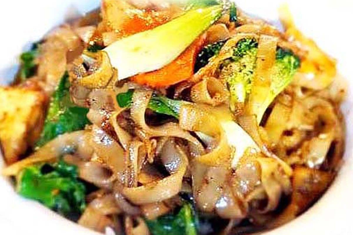 Pad See Ewe Veggie Tofu