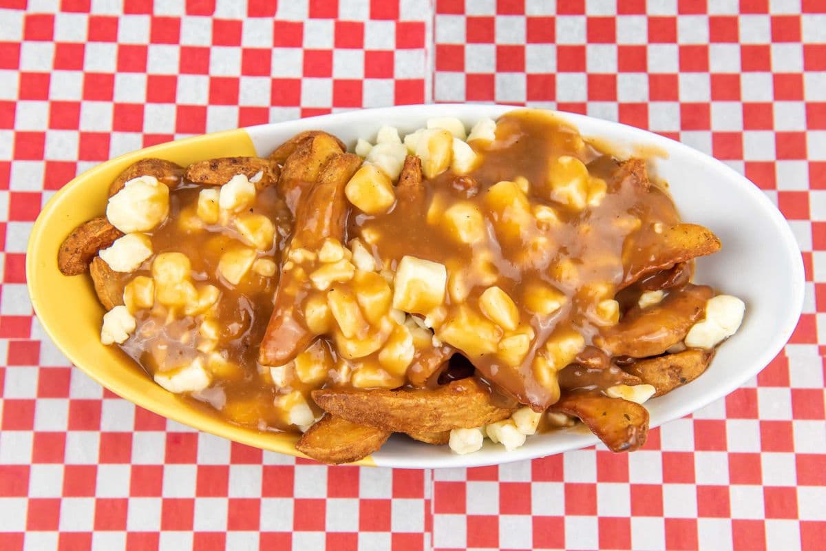 Small Potato Wedges Poutine