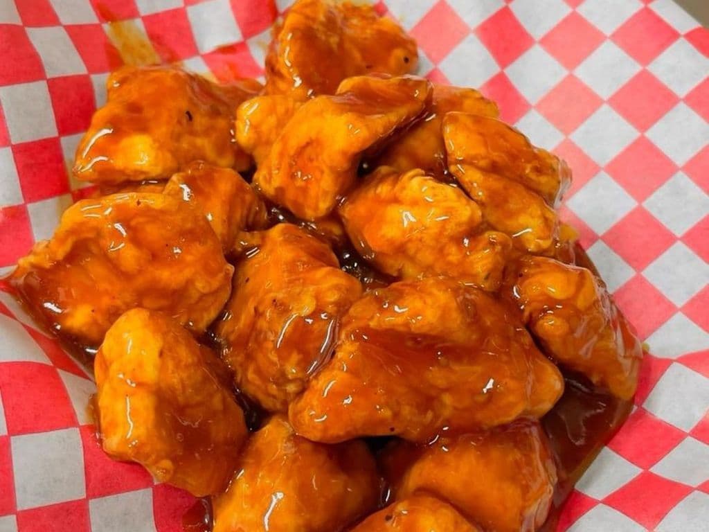 Boneless Bites 1/2Lb (8oz of chicken breast meat)