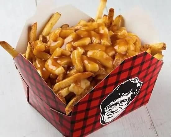 Traditional Poutine