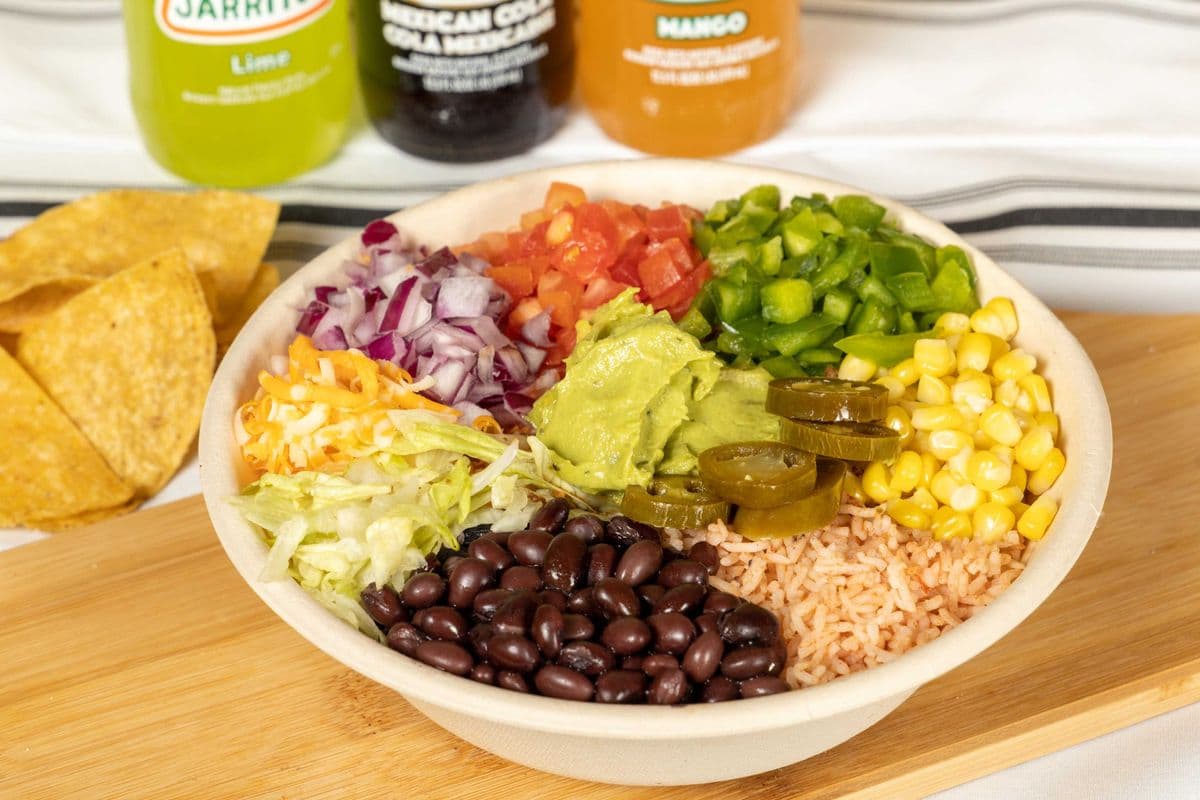 Bean, Cheese, and Guacamole Bowl (32 OZ ) (800 Cal)