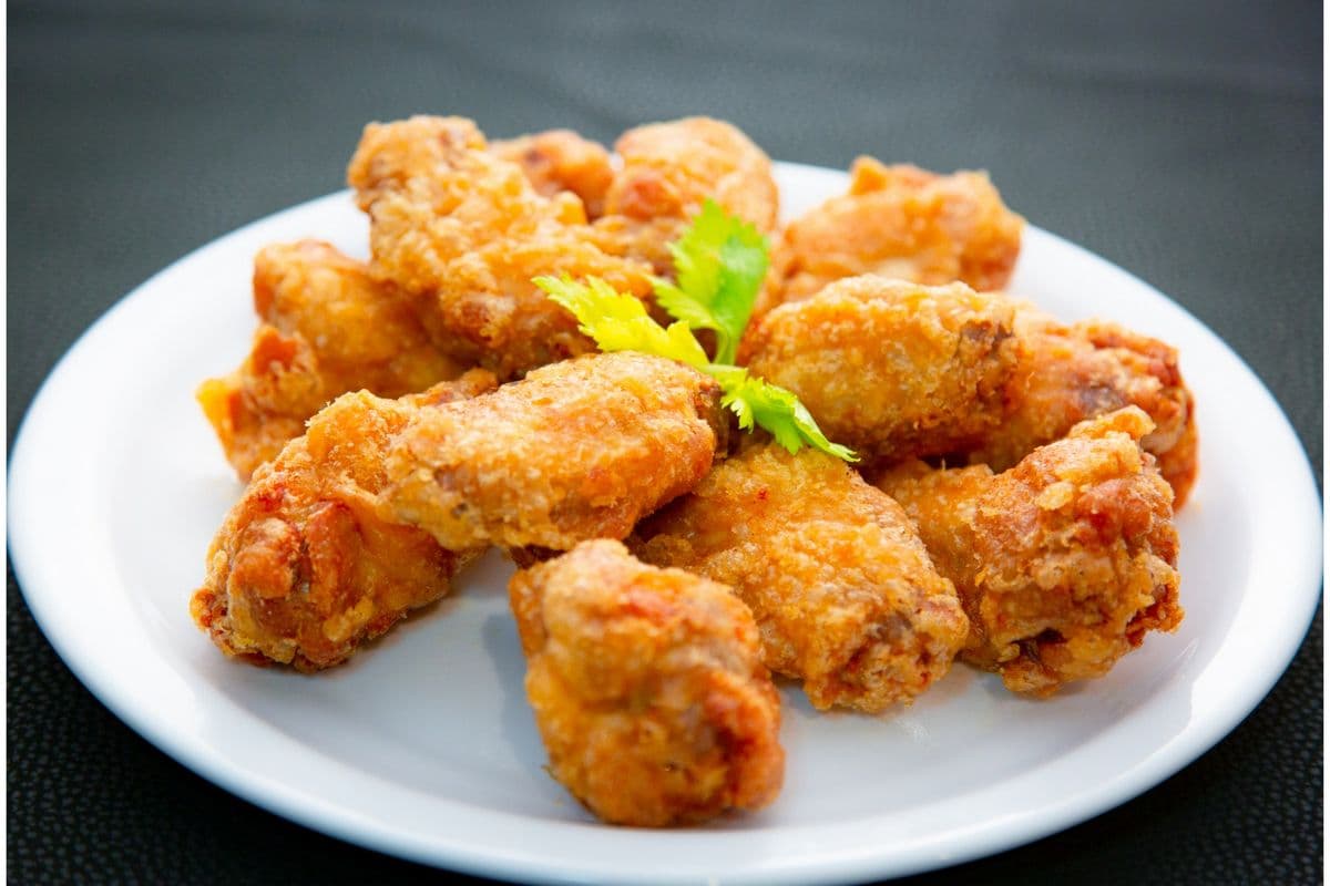 C2. Deep Fried Chicken Wings