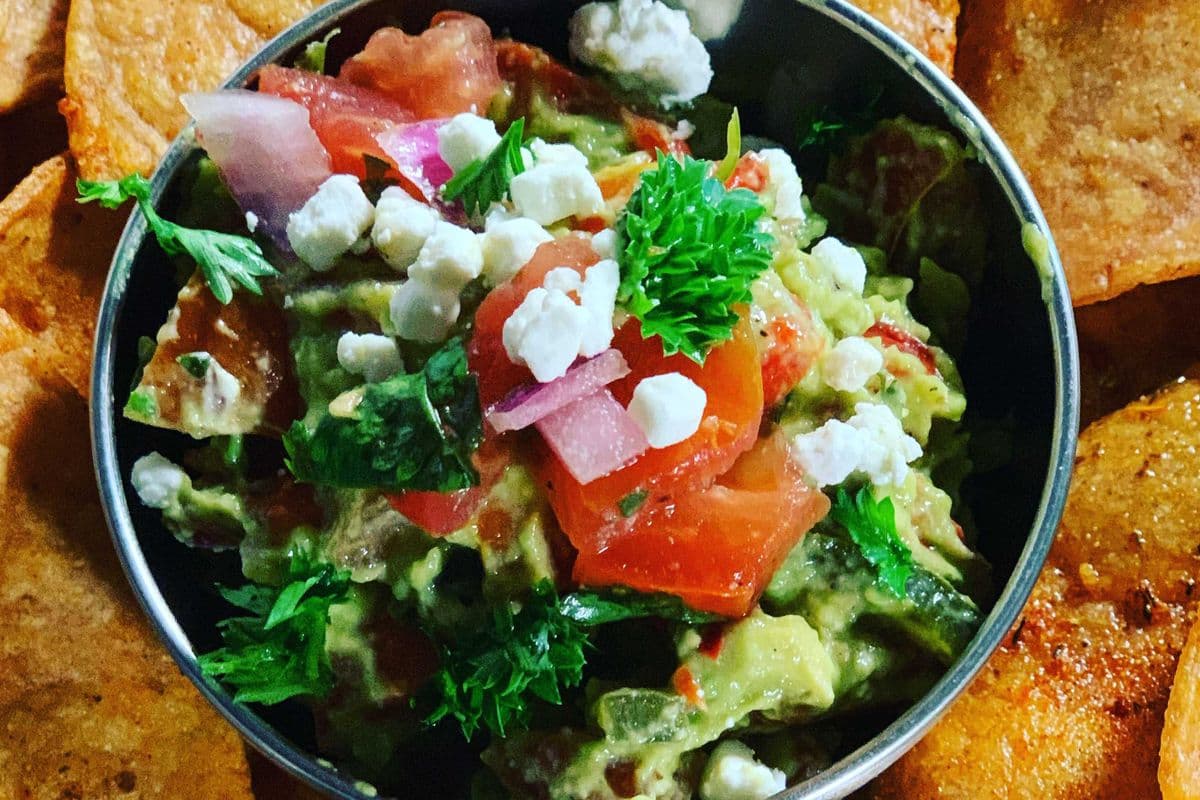 Roasted Pepper and Goat Cheese Guacamole (4 oz )