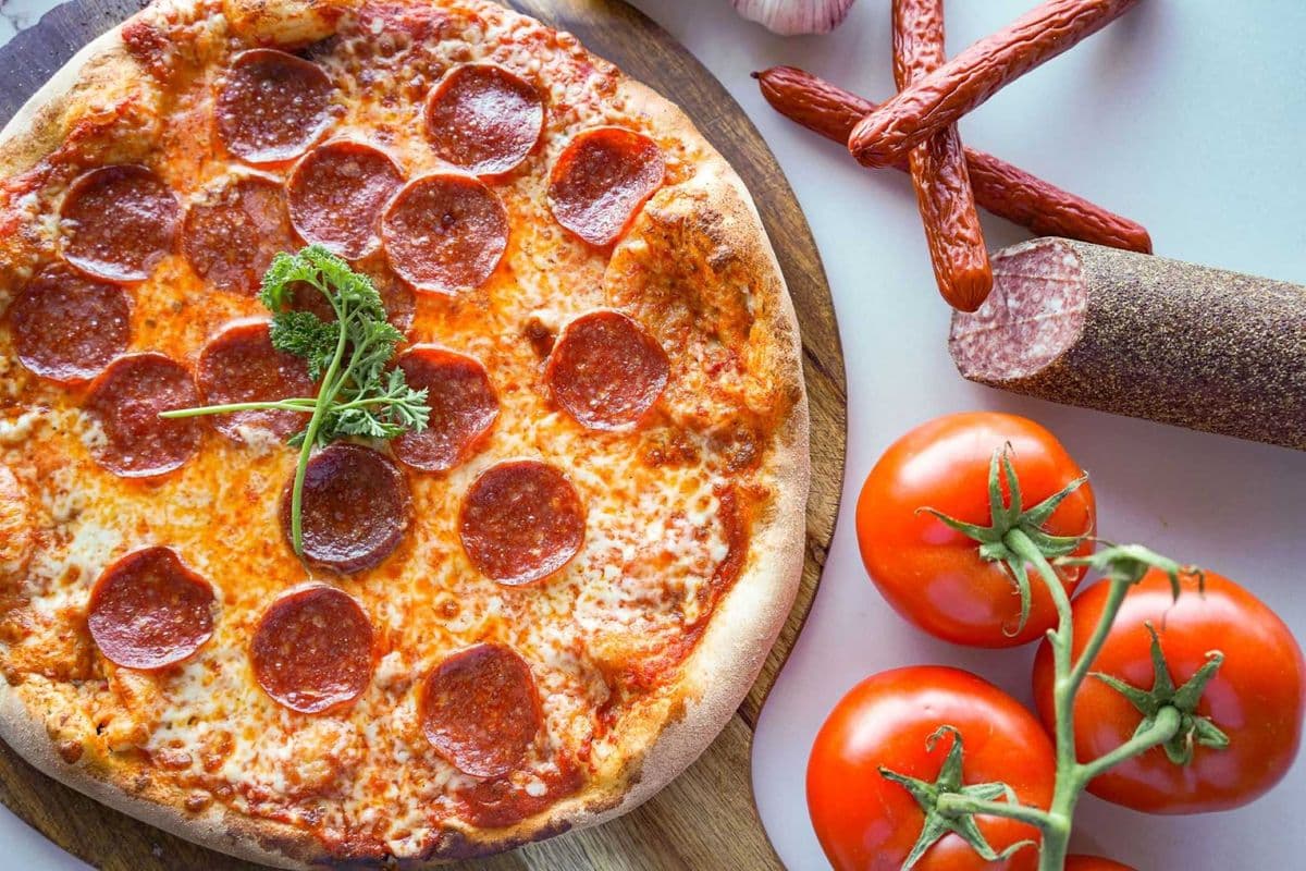Large (14") - Pepperoni Pizza