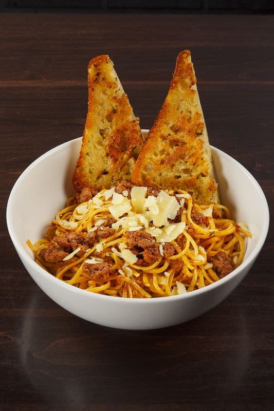 Linguine Bolognese