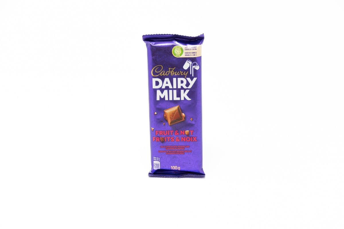 Dairy Milk Fruit & Nut (100 g)