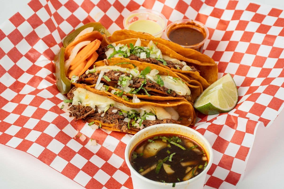 Tres Quesabirria Tacos