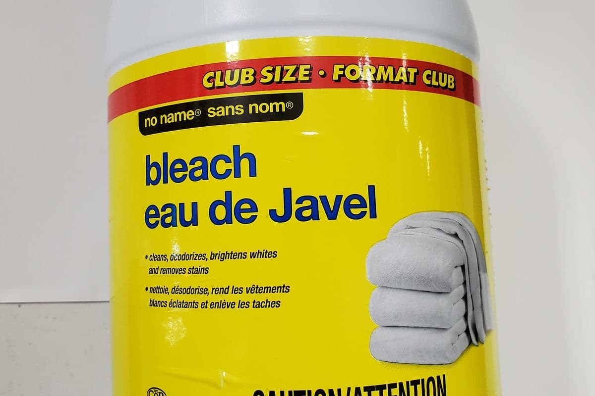 No Name Bleach For Clothes Club Size (3.4L)