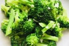 Stir-Fried Broccoli 清炒西兰花