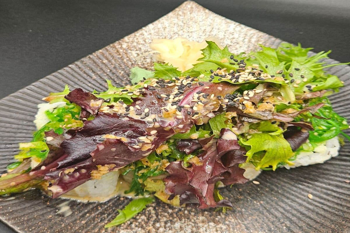 Forest Roll (8 pcs)