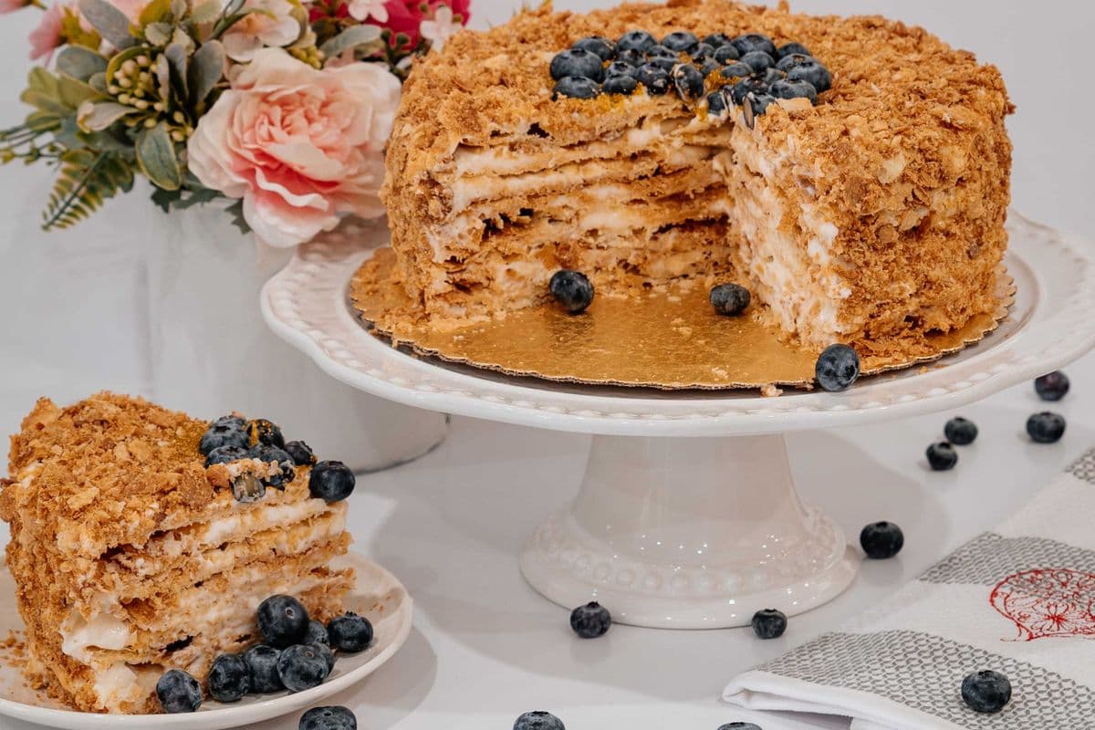 Napoleon Cake (1 piece)