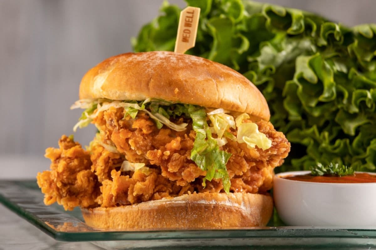 Mega Crunch Burger (Chicken)