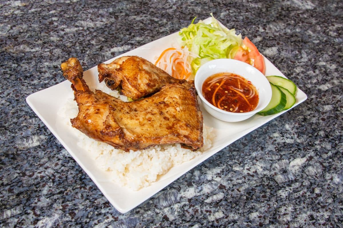 Com Ga - Lemongrass Chicken Rice Platter